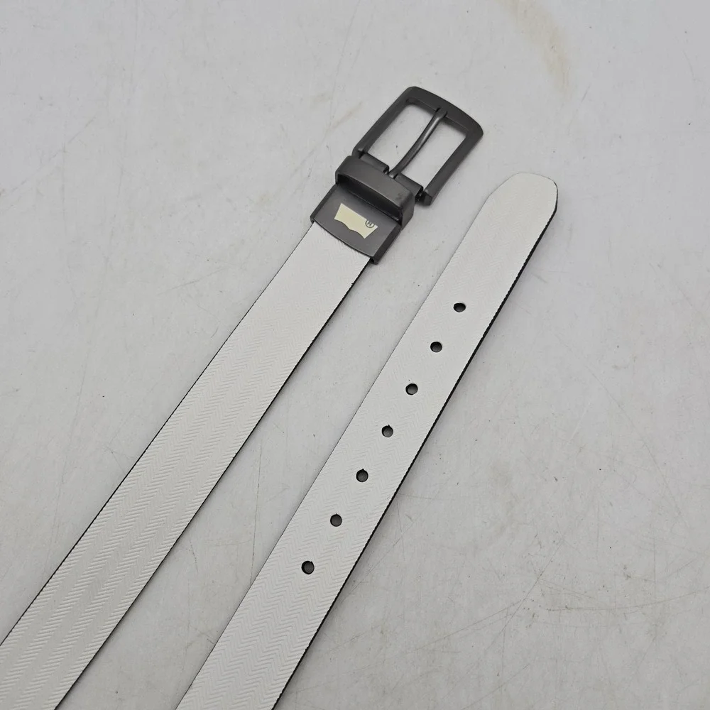 Levi's Belt White Black Reversible Syn Leather Mens 28 Black Buckle NWOT